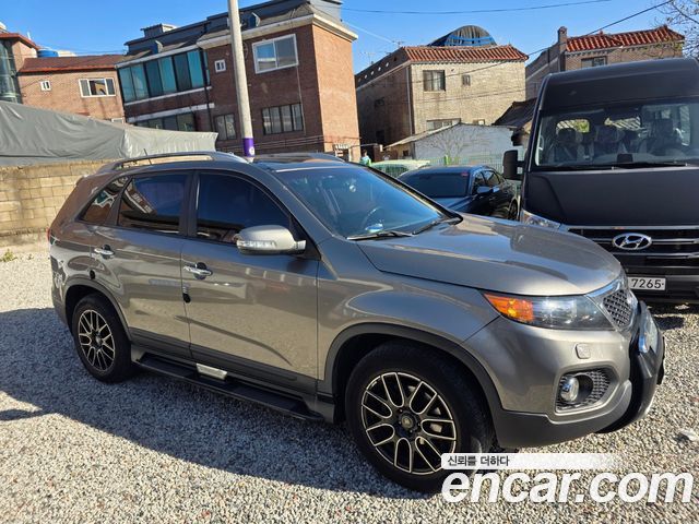 Kia Sorento 2010 — photo 2