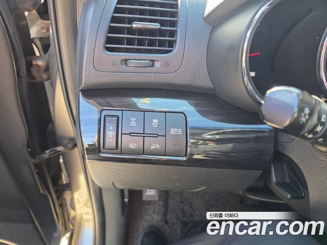 Kia Sorento 2010 — photo 12