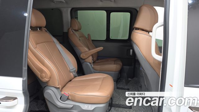 Hyundai Staria 2022 — photo 17