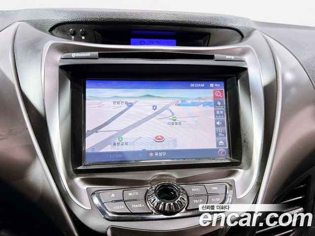 Hyundai AVANTE 2012 — photo 14