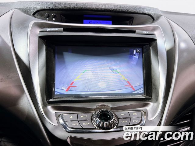 Hyundai AVANTE 2012 — photo 15
