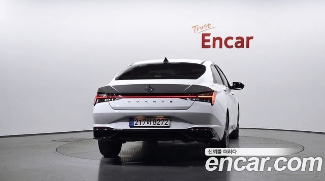 Hyundai AVANTE 2023 — photo 4