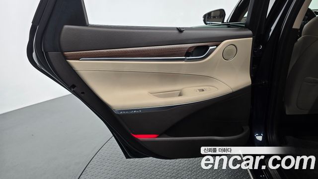 Hyundai Grandeur 2019 — photo 15