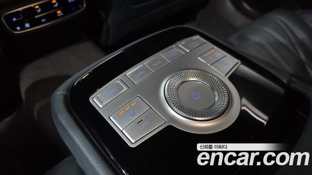Genesis G80 2021 — photo 24