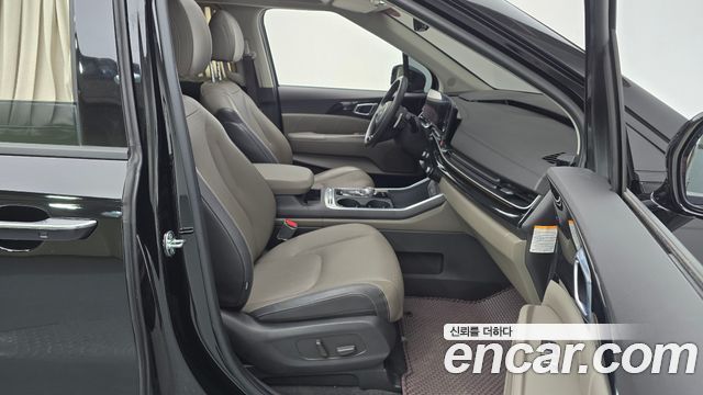 Kia Canival 2024 — photo 11