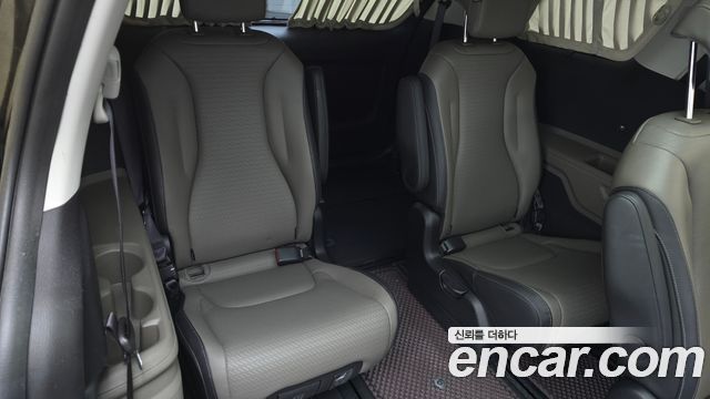 Kia Canival 2024 — photo 13