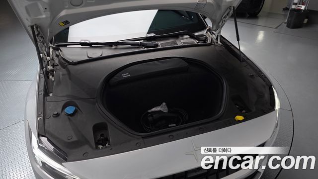 Polestar Polestar 2 2022 — photo 6