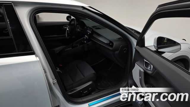 Polestar Polestar 2 2022 — photo 17