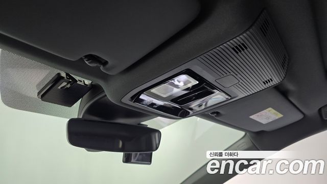 Audi Q4 e-tron 2022 — photo 23
