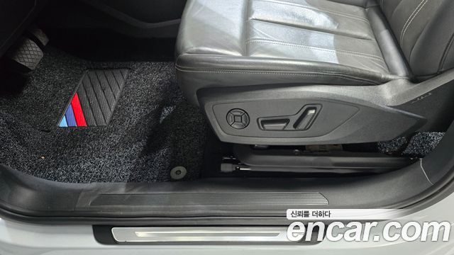Audi Q4 e-tron 2022 — photo 30