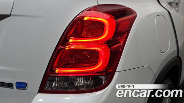 Chevrolet Korea Trax 2018 — photo 9