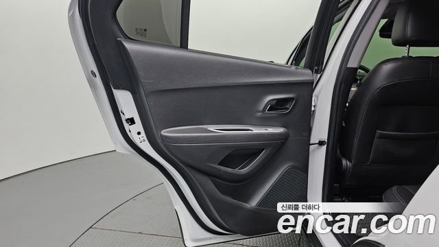 Chevrolet Korea Trax 2018 — photo 15