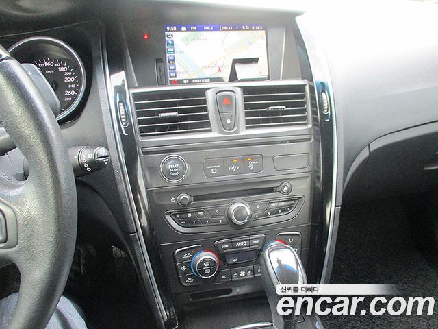 Renault Korea SM7 2012 — photo 11