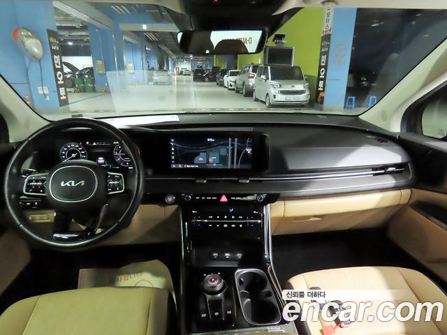 Kia Canival 2022 — photo 5
