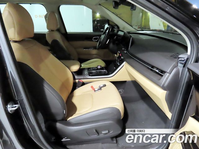 Kia Canival 2022 — photo 8