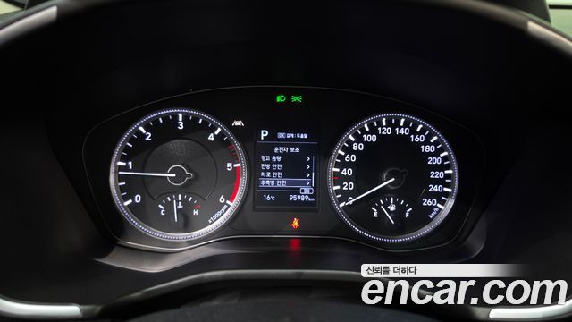 Hyundai Santafe 2019 — photo 11