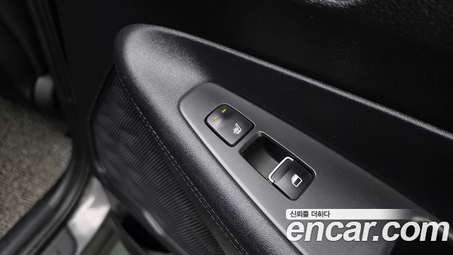 Hyundai Santafe 2019 — photo 25