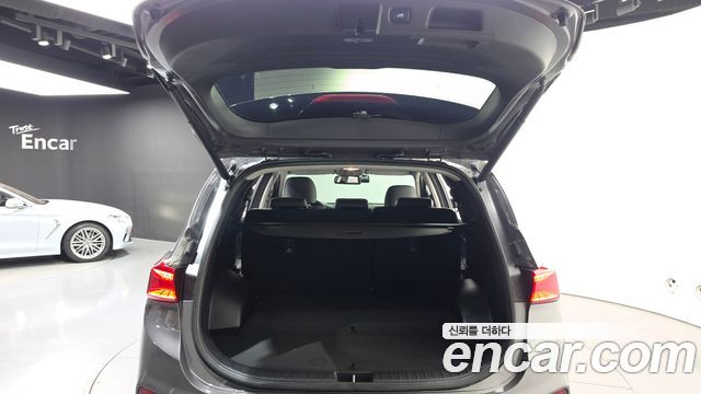 Hyundai Santafe 2019 — photo 26