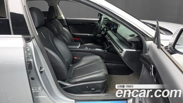 Hyundai Grandeur 2023 — photo 16