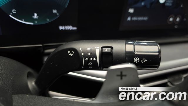 Hyundai Grandeur 2023 — photo 28