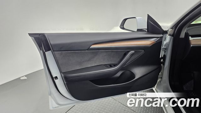 Tesla Model 3 2022 — photo 14