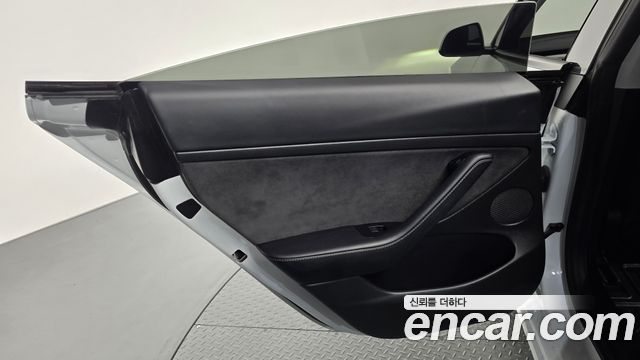 Tesla Model 3 2022 — photo 15