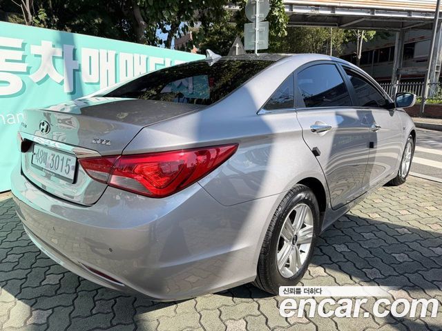 Hyundai Sonata 2014 — photo 4