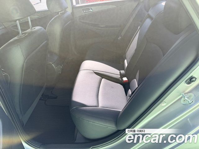 Hyundai Sonata 2014 — photo 6