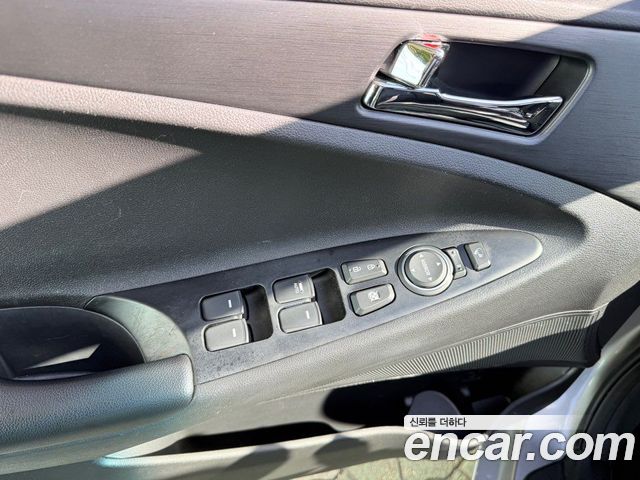 Hyundai Sonata 2014 — photo 8
