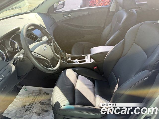 Hyundai Sonata 2014 — photo 10