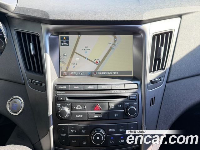 Hyundai Sonata 2014 — photo 14
