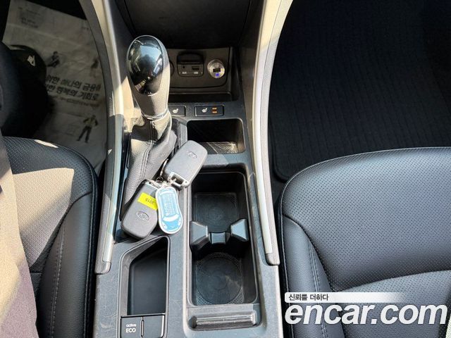 Hyundai Sonata 2014 — photo 16