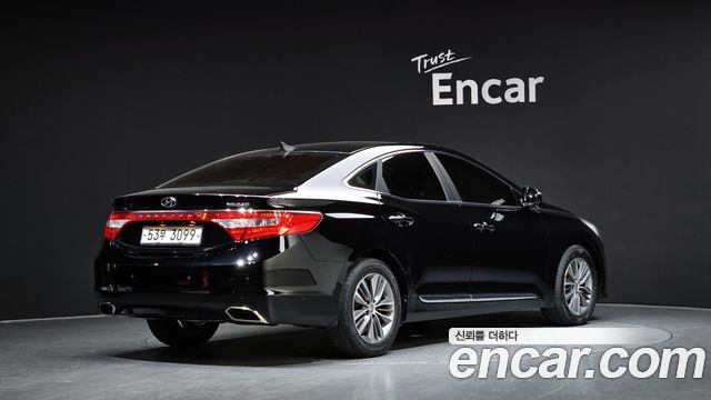 Hyundai Grandeur 2015 — photo 2