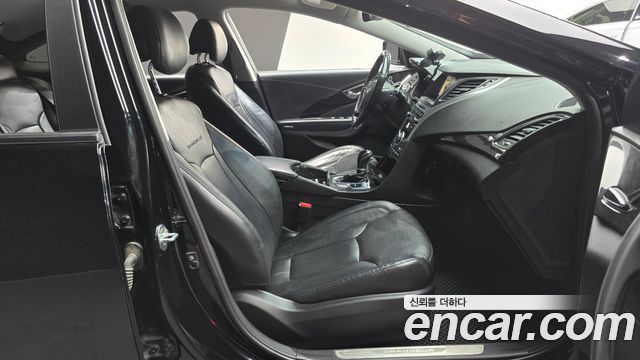 Hyundai Grandeur 2015 — photo 17