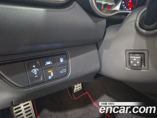 Genesis G70 2018 — photo 8