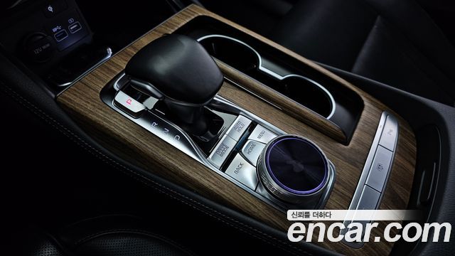 Kia K9 2022 — photo 9