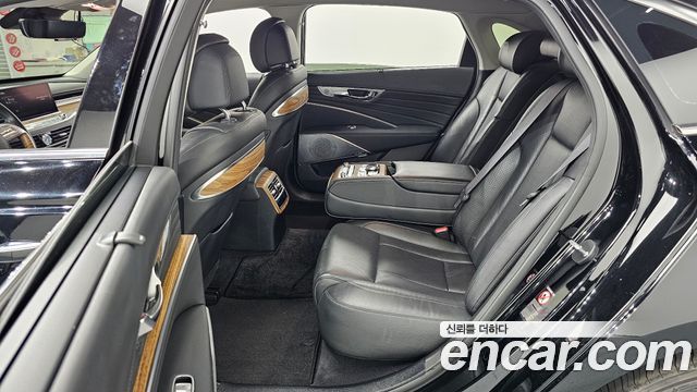 Kia K9 2022 — photo 12