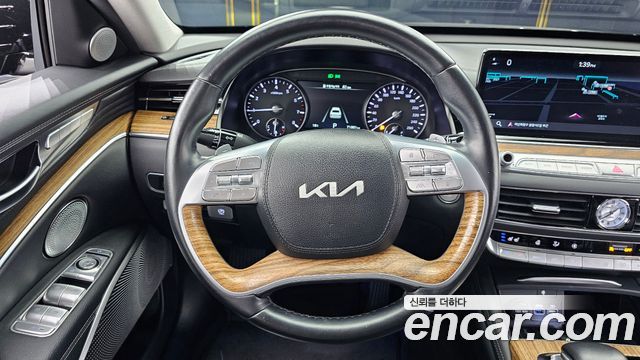 Kia K9 2022 — photo 13