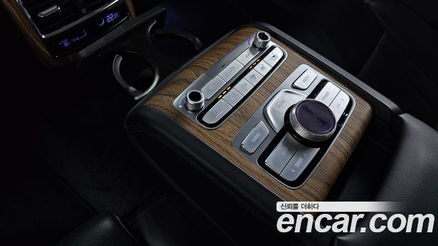 Kia K9 2022 — photo 18