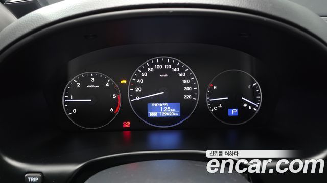 Hyundai Starex 2019 — photo 11