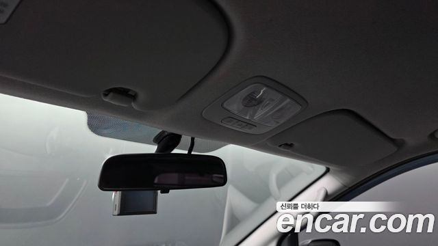 Hyundai Starex 2019 — photo 23