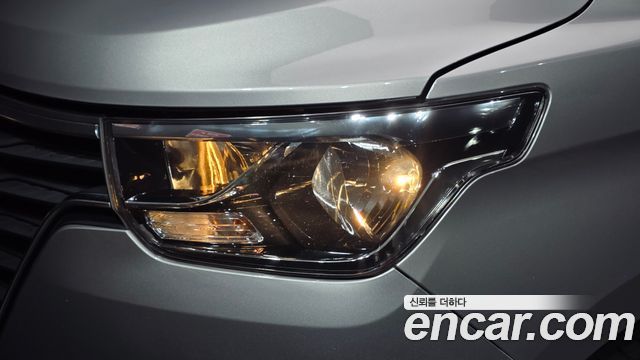 Hyundai Starex 2019 — photo 8