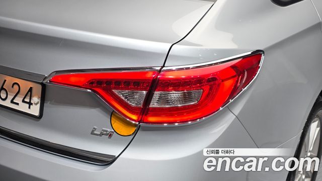 Hyundai Sonata 2017 — photo 9