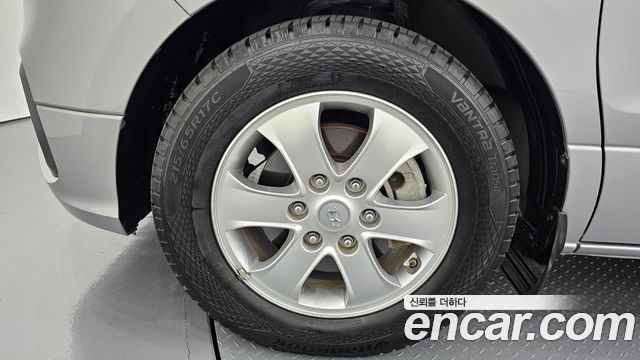 Hyundai Starex 2019 — photo 5