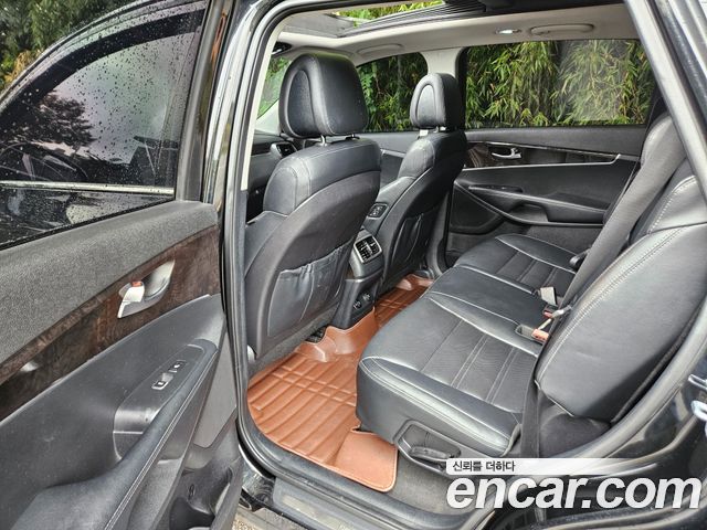 Kia Sorento 2017 — photo 7