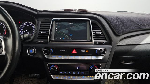 Hyundai Sonata 2018 — photo 20