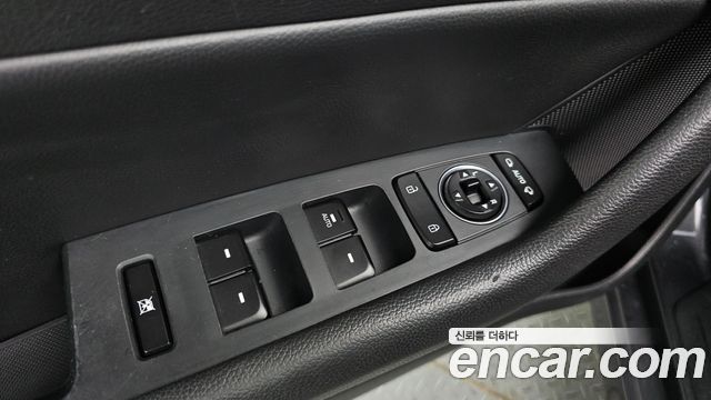 Hyundai Sonata 2018 — photo 22