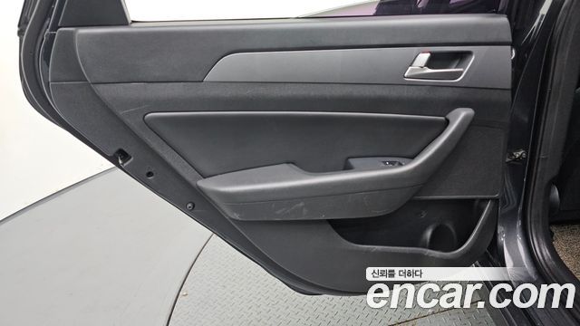 Hyundai Sonata 2018 — photo 15