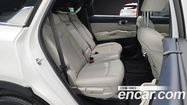 Kia Sorento 2021 — photo 17