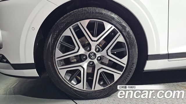 Hyundai Grandeur 2023 — photo 5